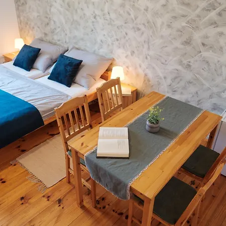 Penzion U Staré Cesty 3*